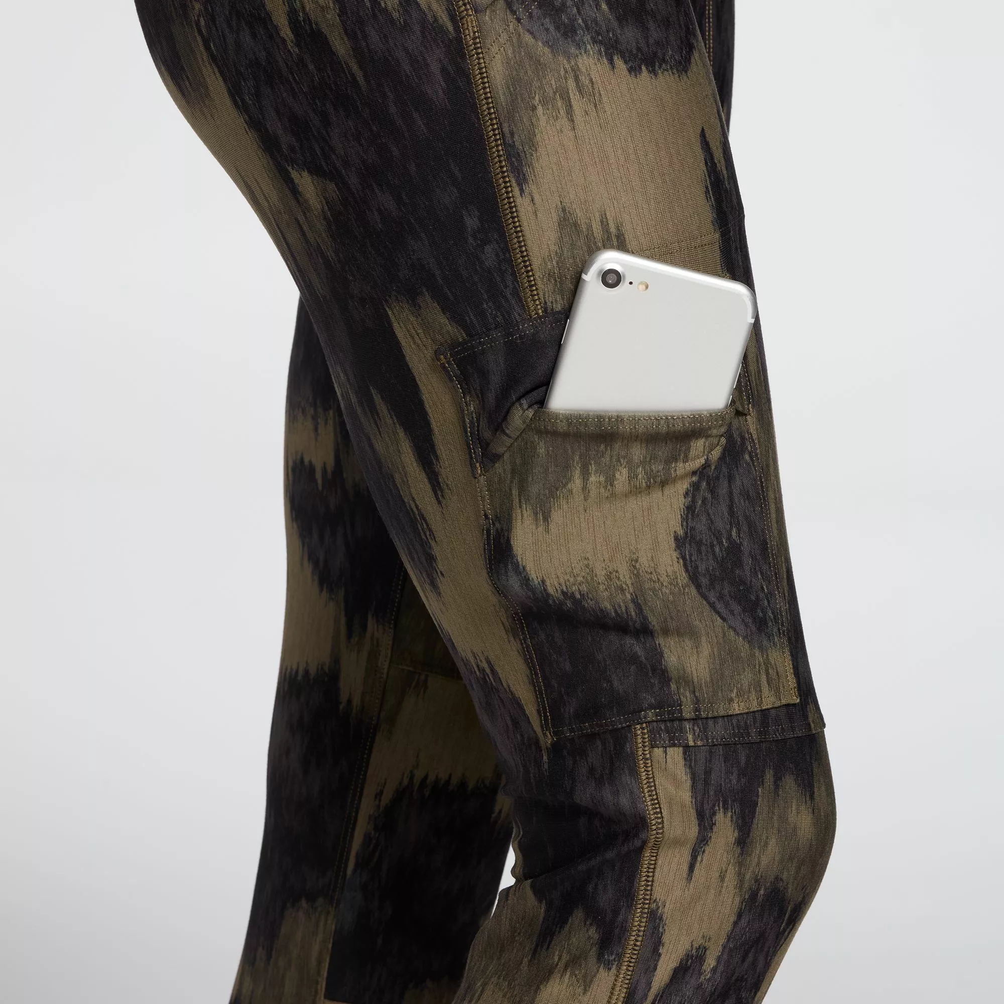 Alpine Design Women's Selina Print High Rise Tights For Women Ikat Light Olive 6 Alpine Design Women's Selina Print High Rise Tights For Women Ikat Light Olive - Image 5