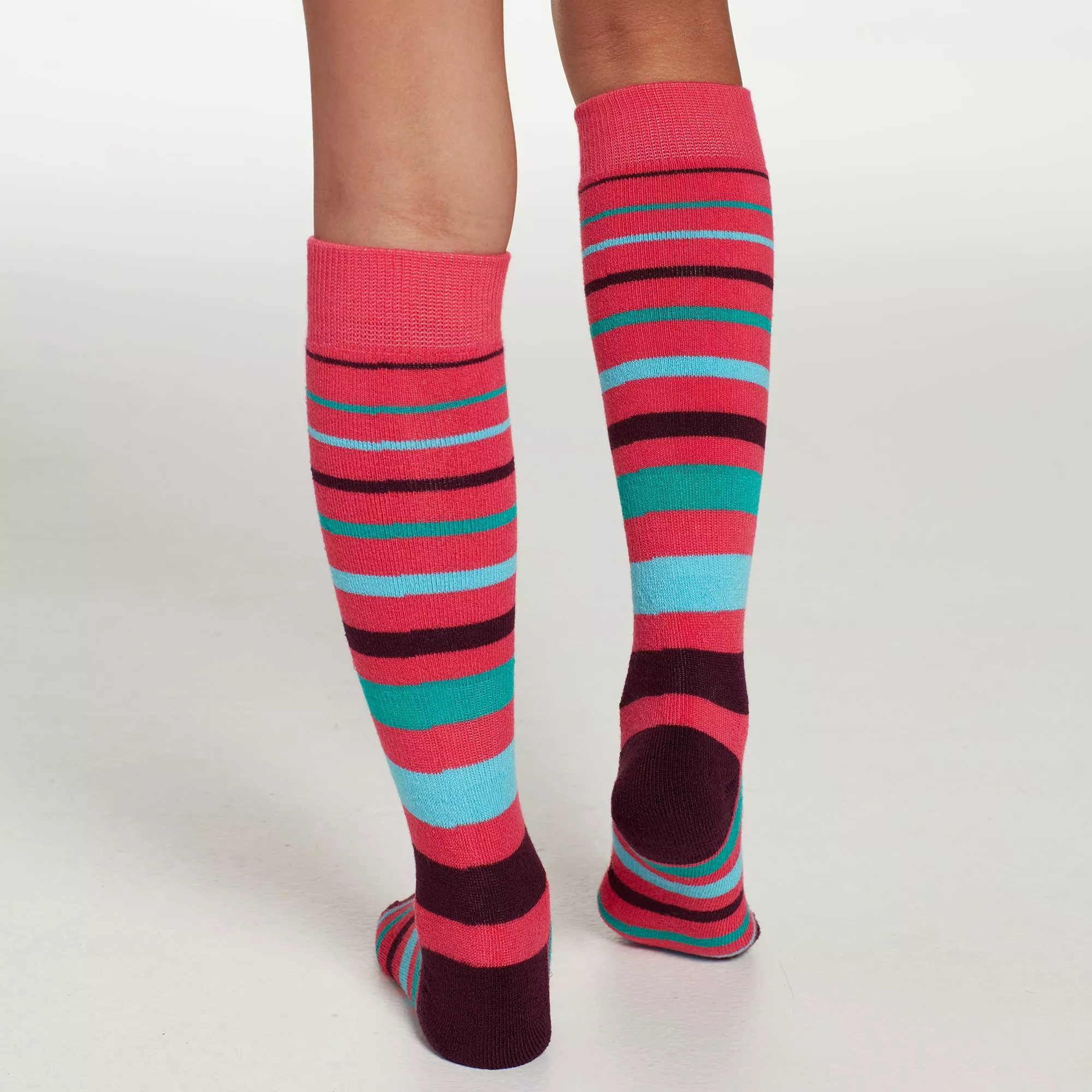 Alpine Design Girls' Snow Sport Over-the-Calf Socks - 2 Pack For Girls' Snowflake Fairisle 6 Alpine Design Girls' Snow Sport Over-the-Calf Socks - 2 Pack For Girls' Snowflake Fairisle - Image 5