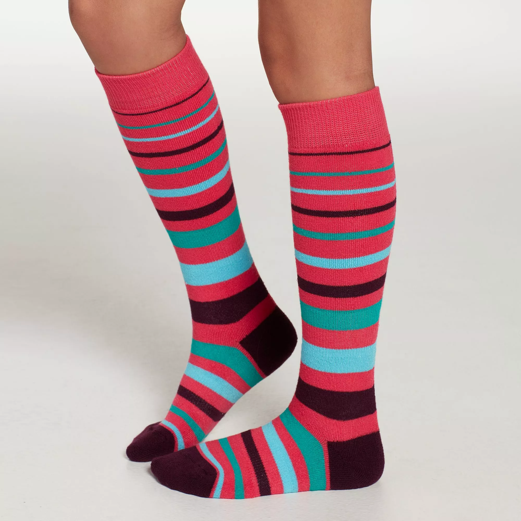 Alpine Design Girls' Snow Sport Over-the-Calf Socks - 2 Pack For Girls' Snowflake Fairisle 7 Alpine Design Girls' Snow Sport Over-the-Calf Socks - 2 Pack For Girls' Snowflake Fairisle - Image 6